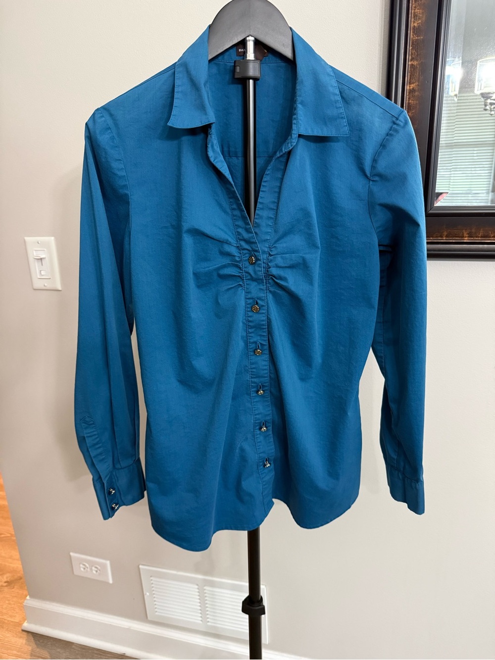 Dana Buchman Teal Button-Front Long Sleeve Shirt